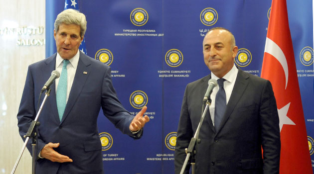 Госсекретарь США Джон Керри и глава МИД Турции Мевлют Чавушоглу