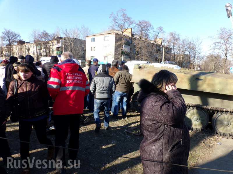 В оккупированной Константиновке украинские боевики на бронемашине сбили ребенкА