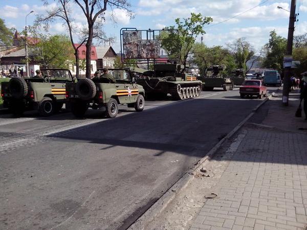 техника, участие в параде Победы в ДНР