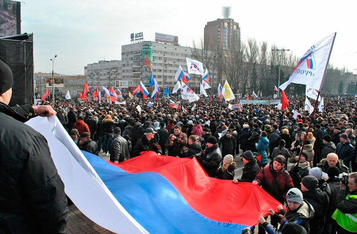 митинг в поддержку России